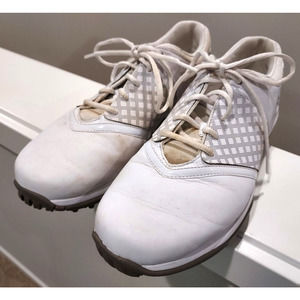 Women's Nike Air Embellish Size 9W Golf Shoes Spikes White 418382-101